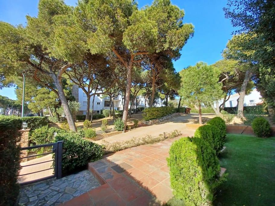 Apartamento Roc Mar リャフラン エクステリア 写真