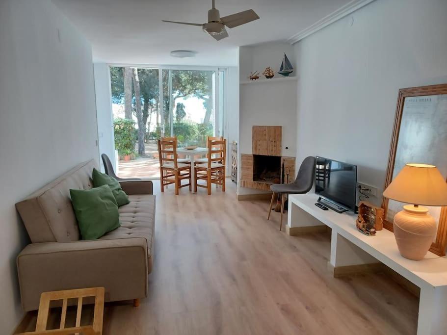 Apartamento Roc Mar リャフラン エクステリア 写真